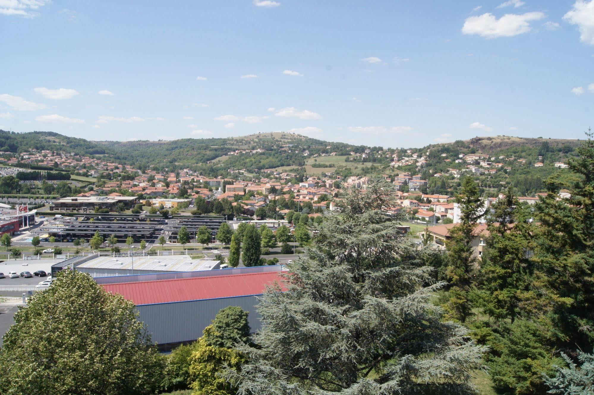 Relais Du Val Vert Le Puy-en-Velay Exterior photo